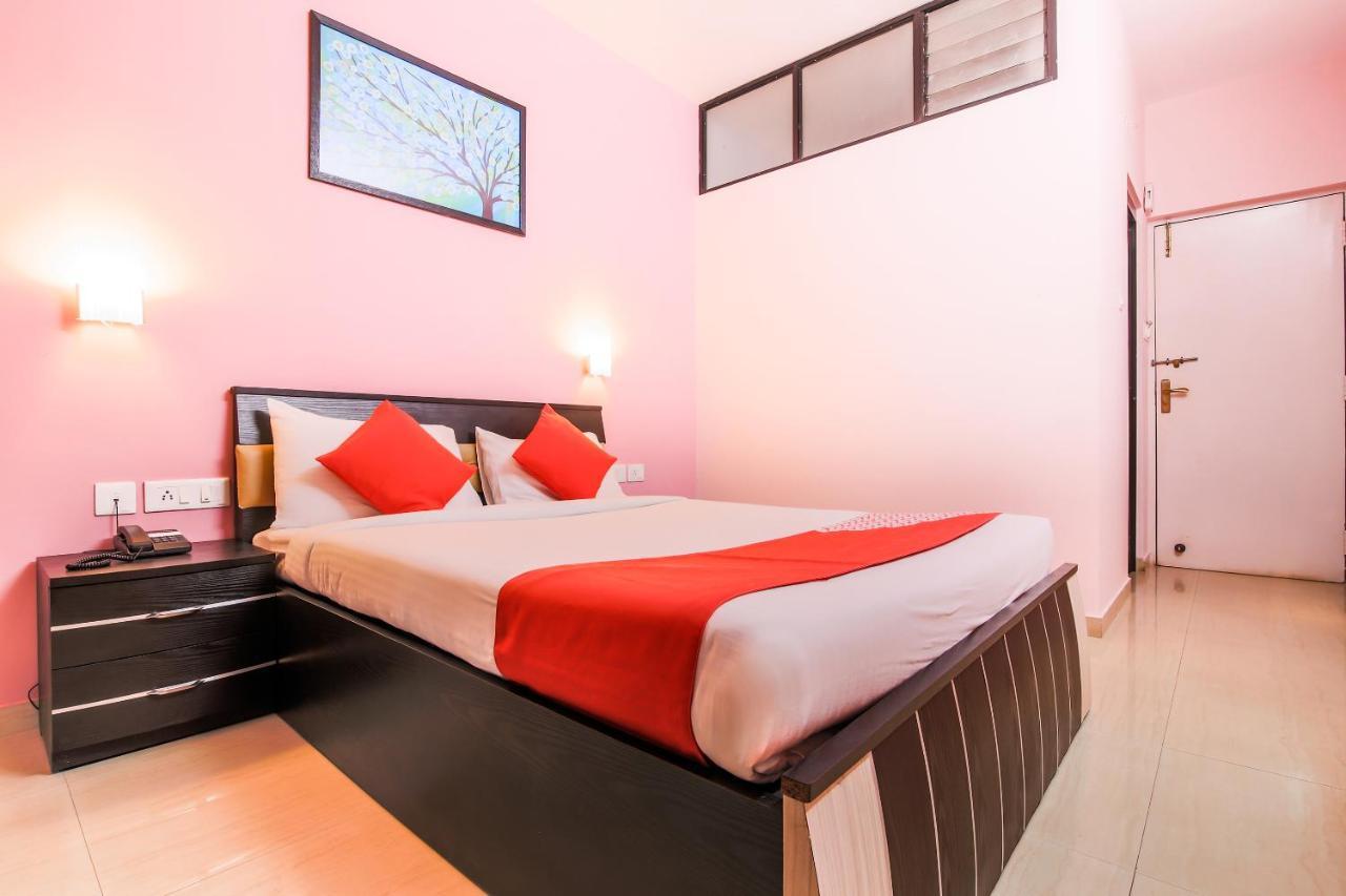 Oyo 24761 All Seasons Guest House Madgaon Exteriör bild