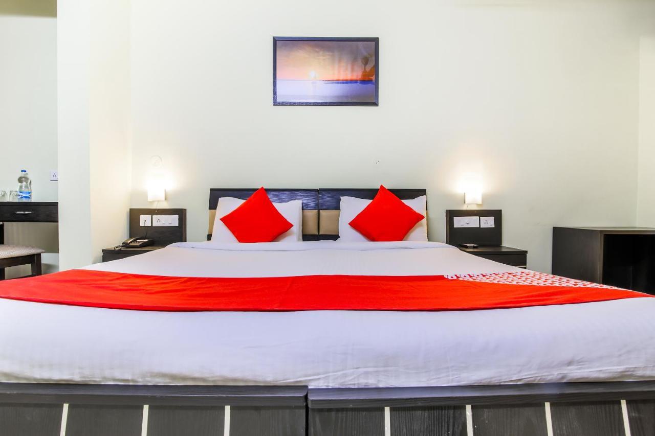 Oyo 24761 All Seasons Guest House Madgaon Exteriör bild
